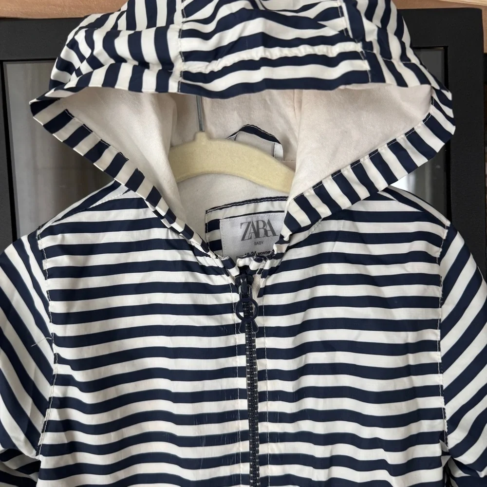 Zara Kids Windbreaker Hoodie Jacket zip up Navy Stripes toddler baby boy rain